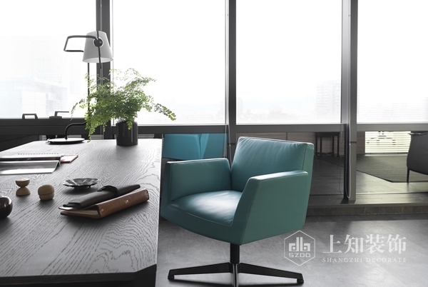 簡約而時尚！現代質感辦公室設計-9.jpg